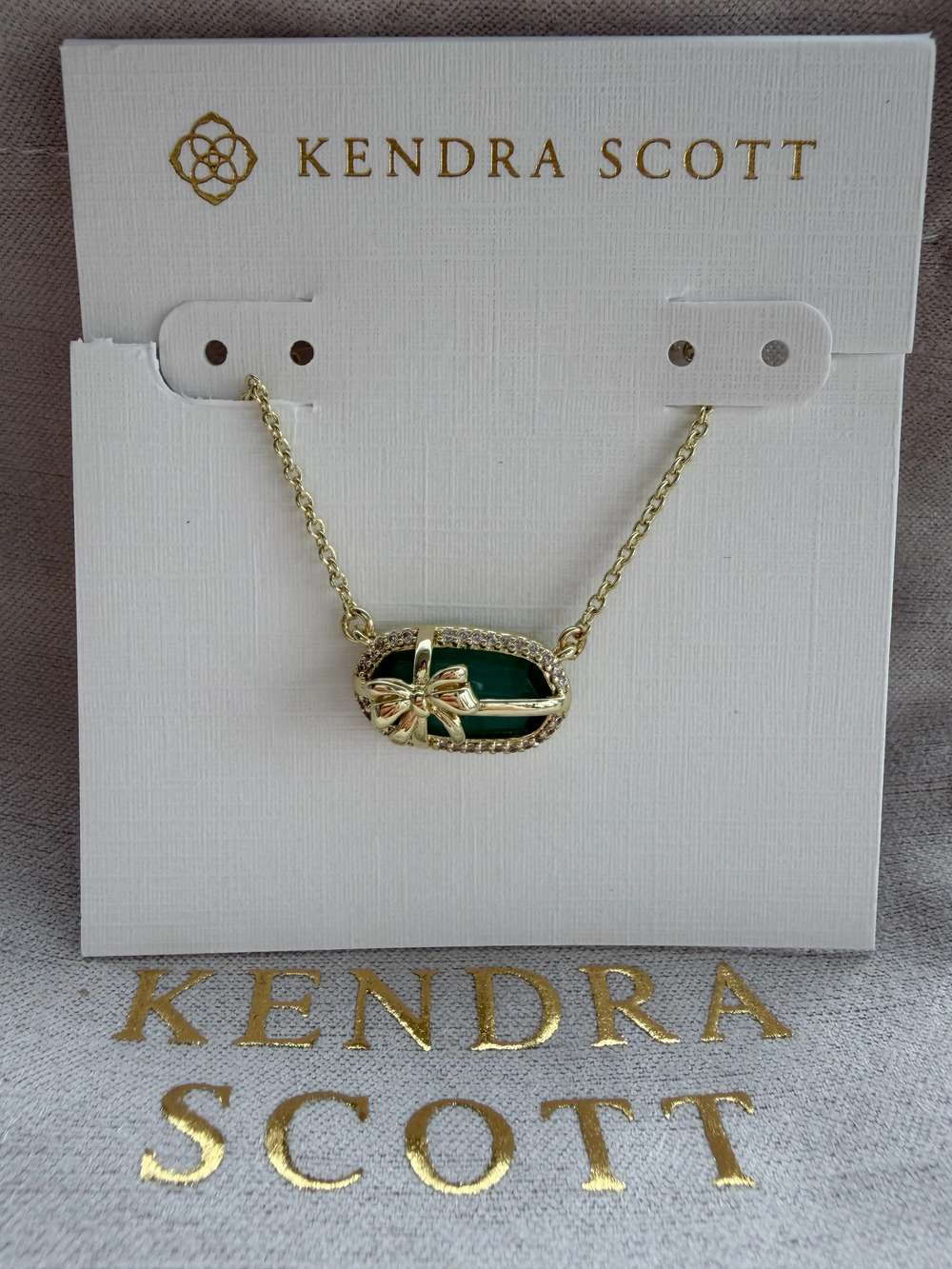 Kendra Scott Green Pendant Necklace